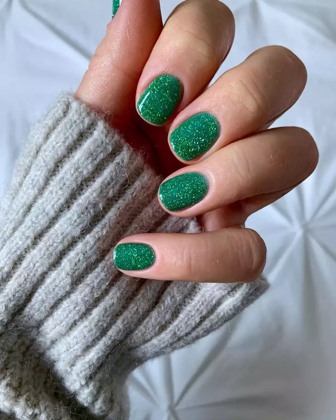 Green Glittery Christmas Nails