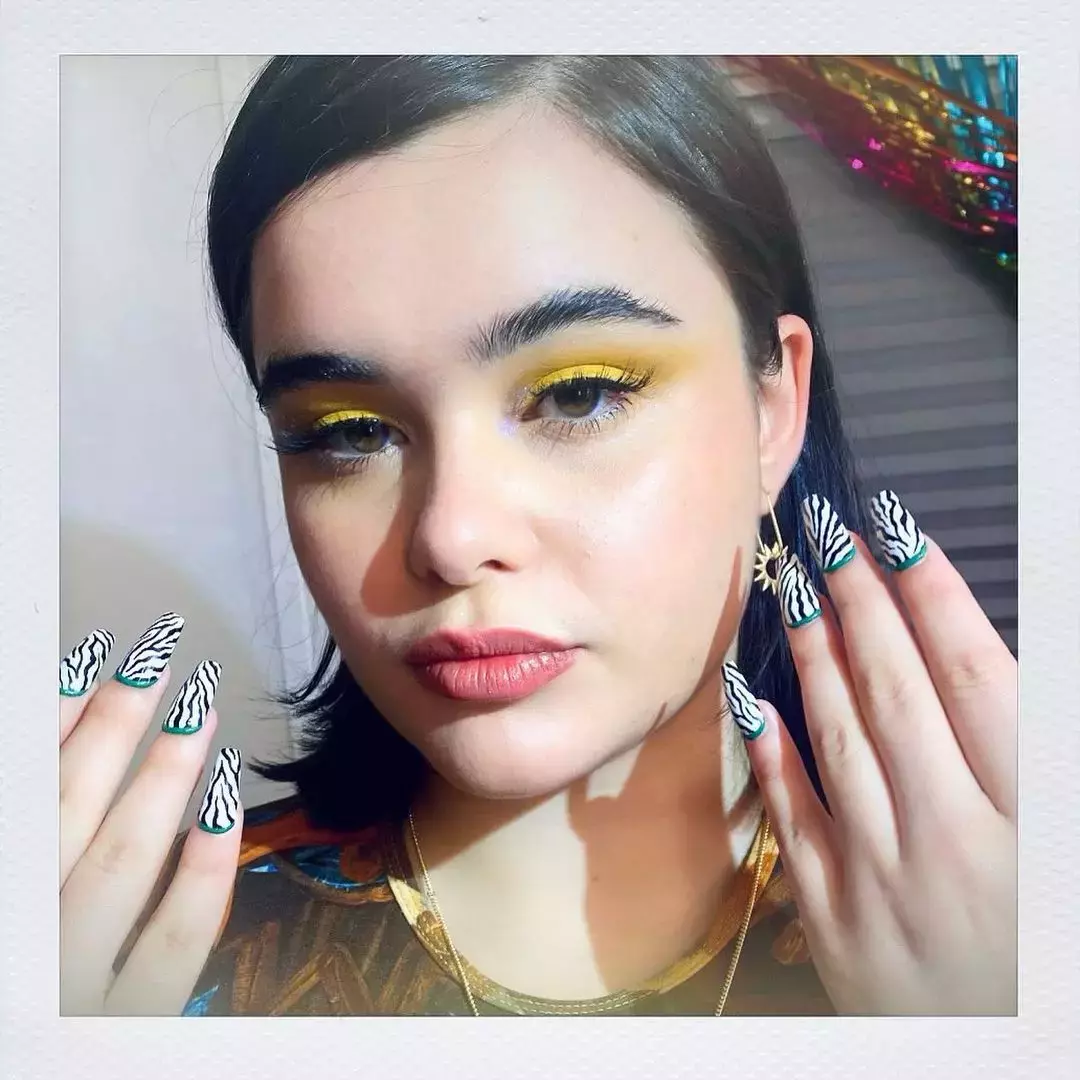 Kats Yellow Eyeshadow