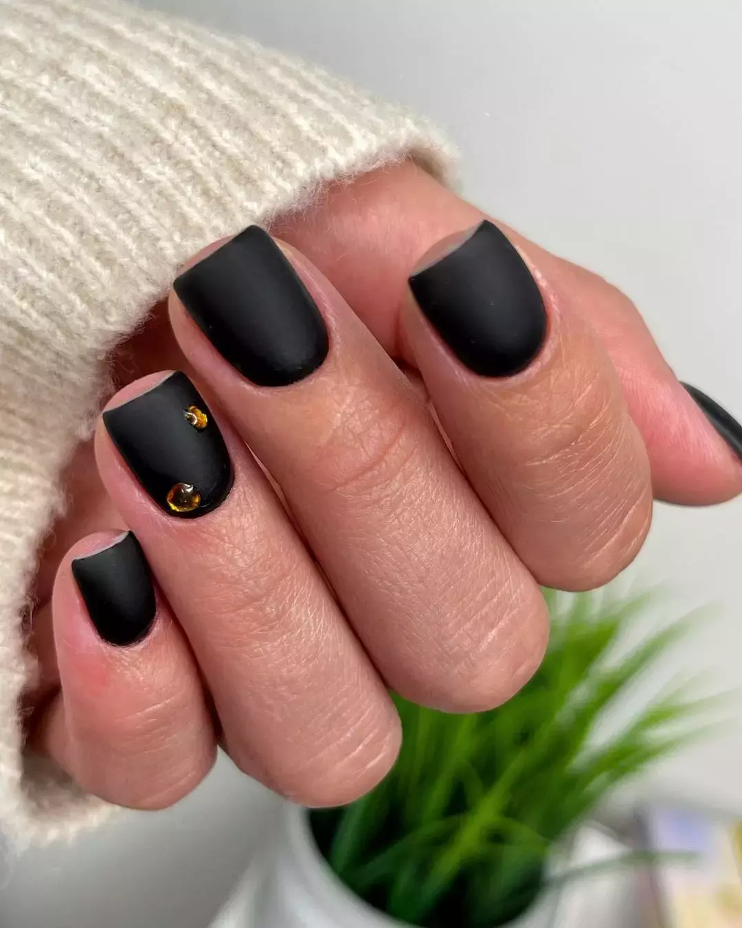 Matte Black Nails Withd Nail Art