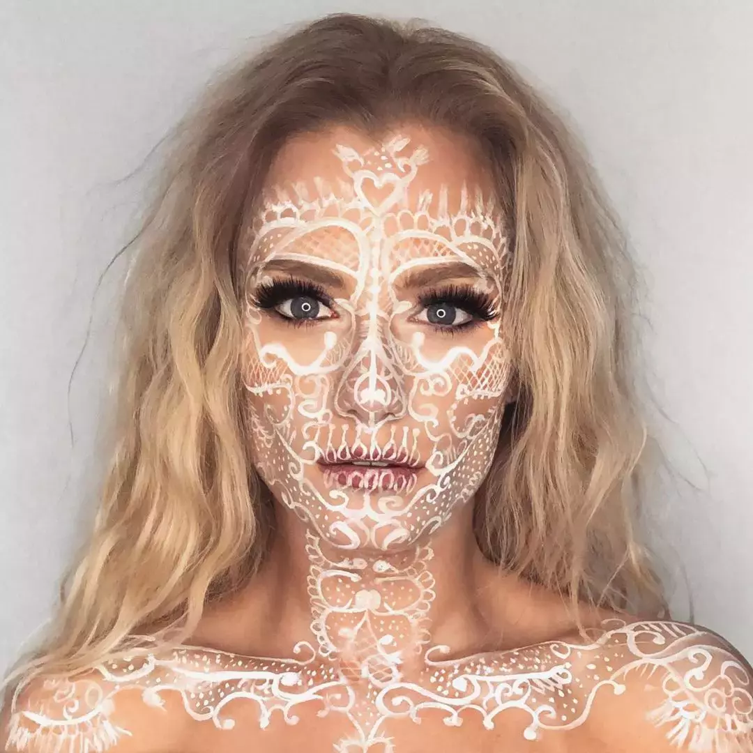 Sexy Lace Halloween Makeup