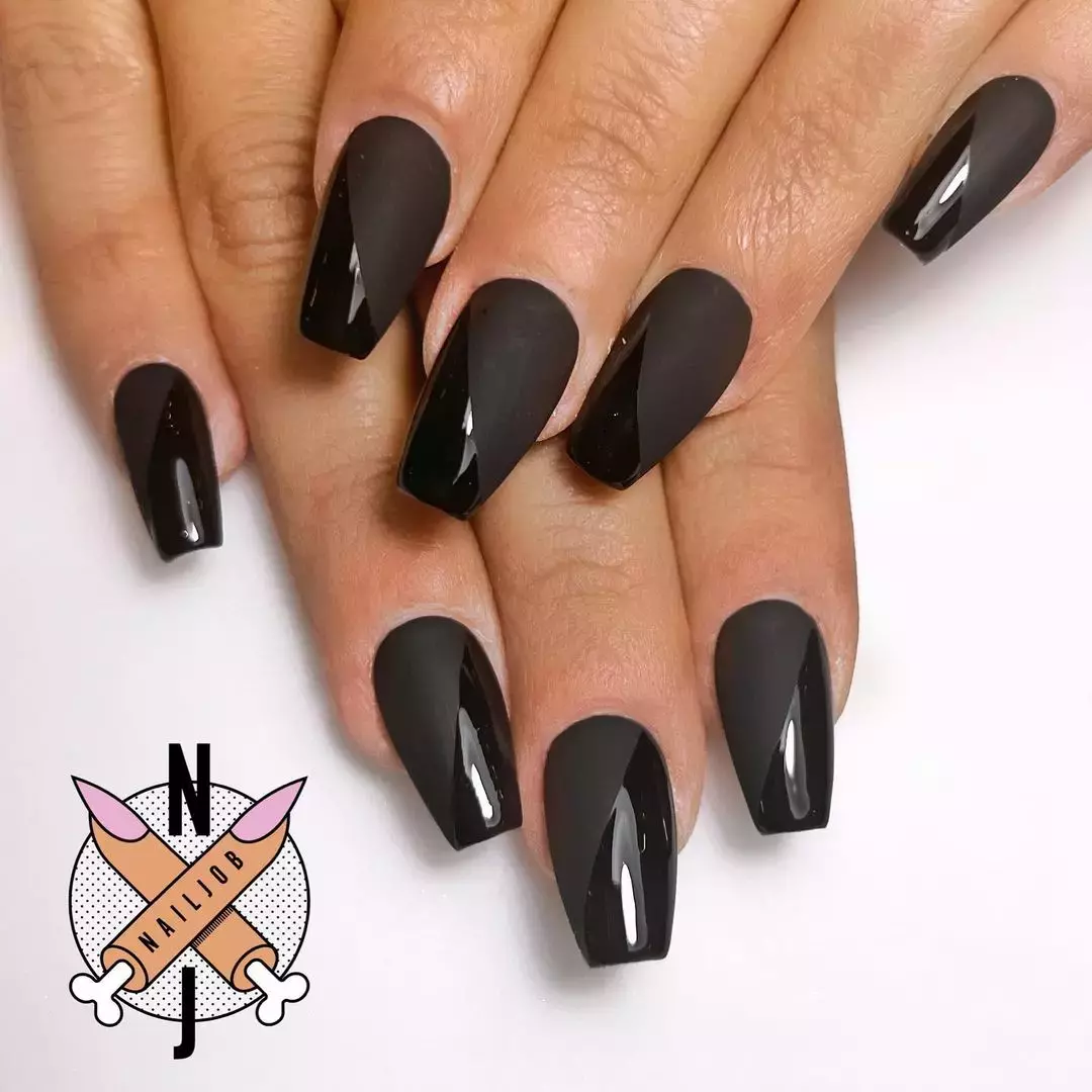 This Diagonal Matte Black Nail Ideas