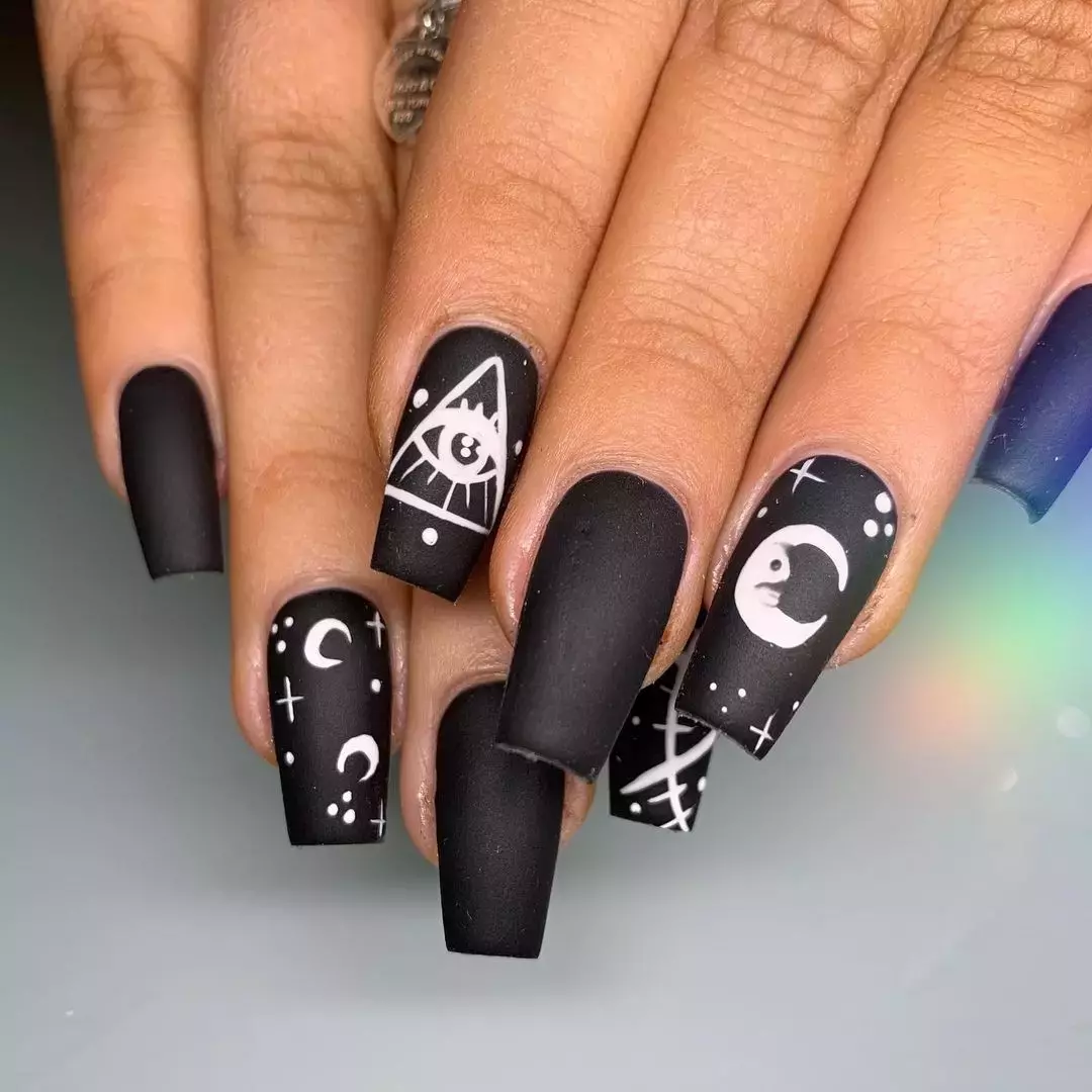 This Mystical Matte Black Manicure