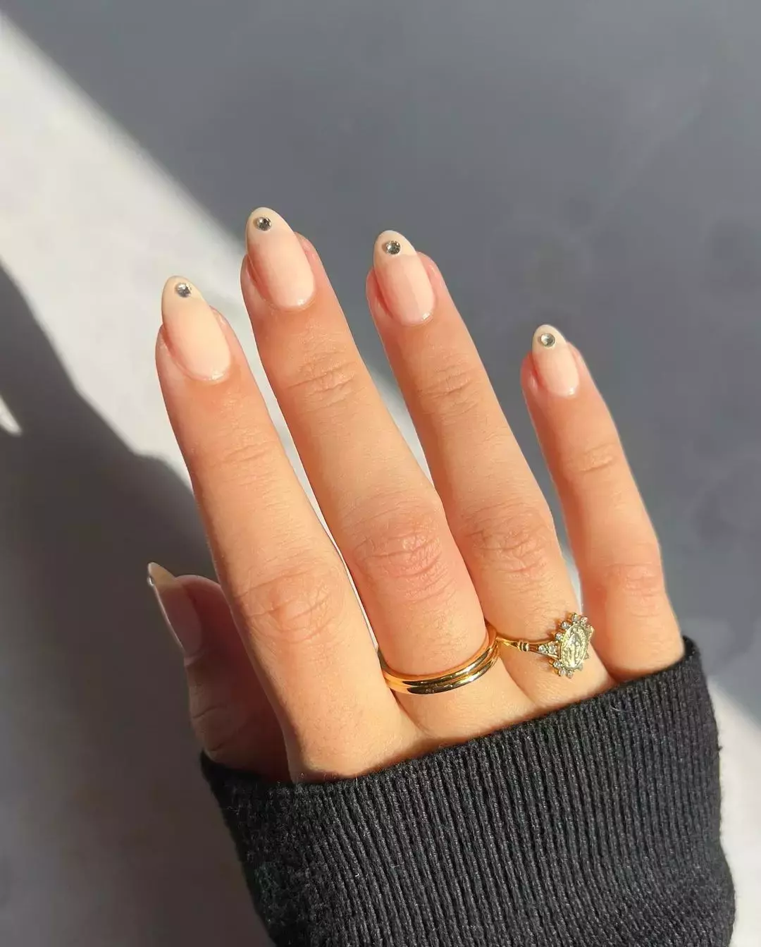 This Neutral Crystal Mani