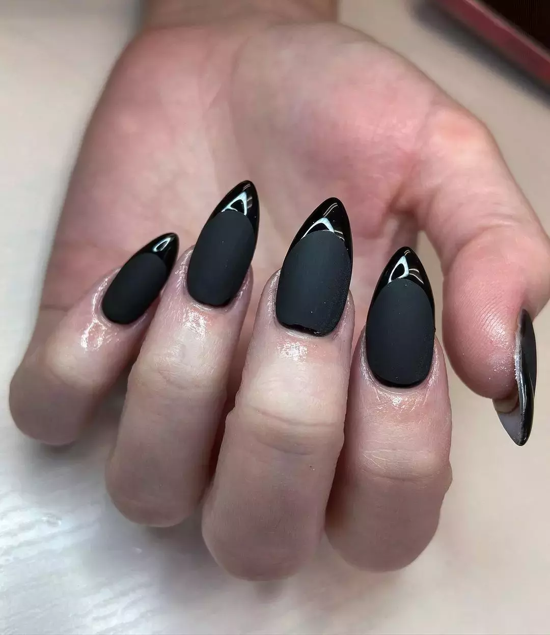 This Pointy French Manicure Idea