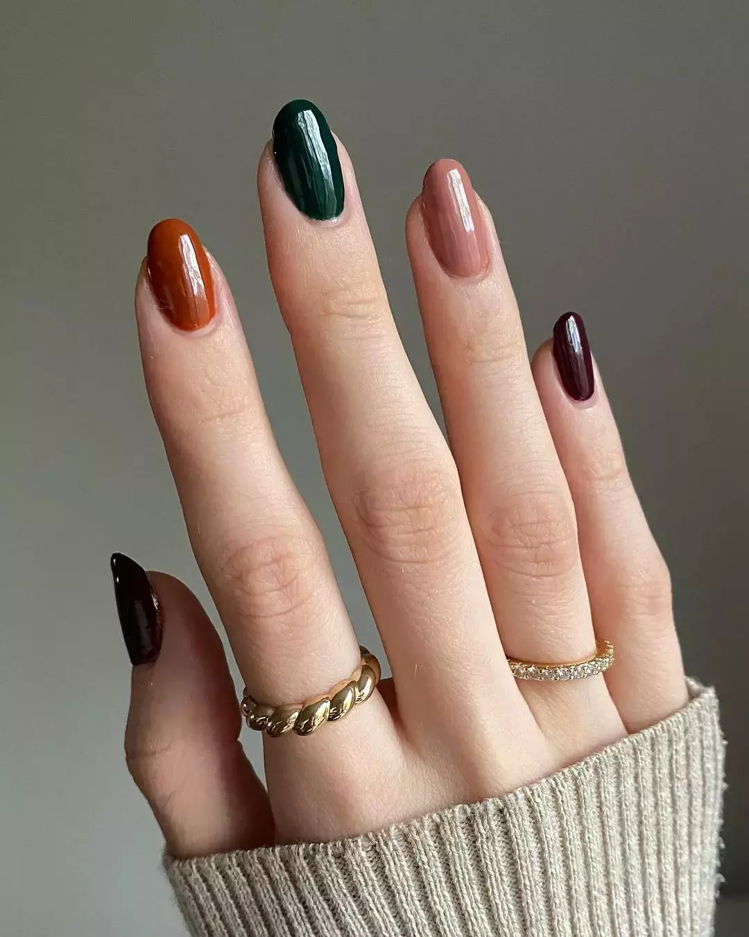 Fall Nail Color Gradient For November