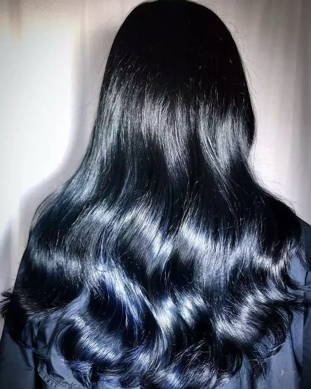 Glossy Blue Black