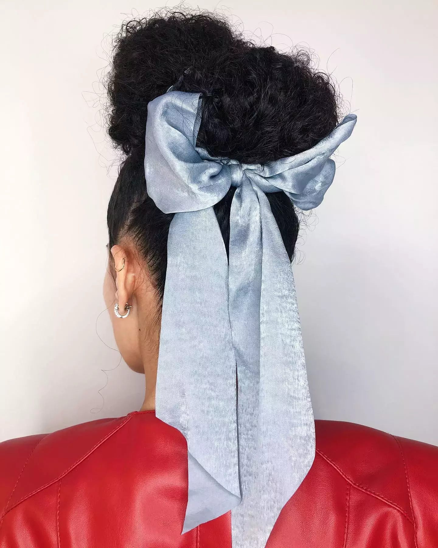 Silk Bow Trends