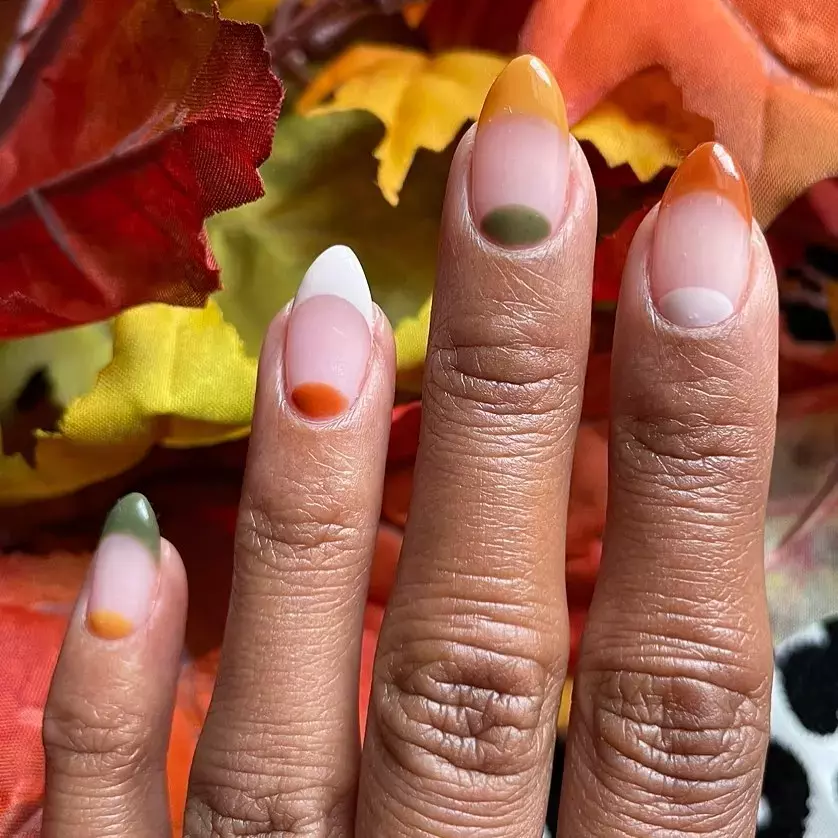 These Leaf Inspired Fall Nails