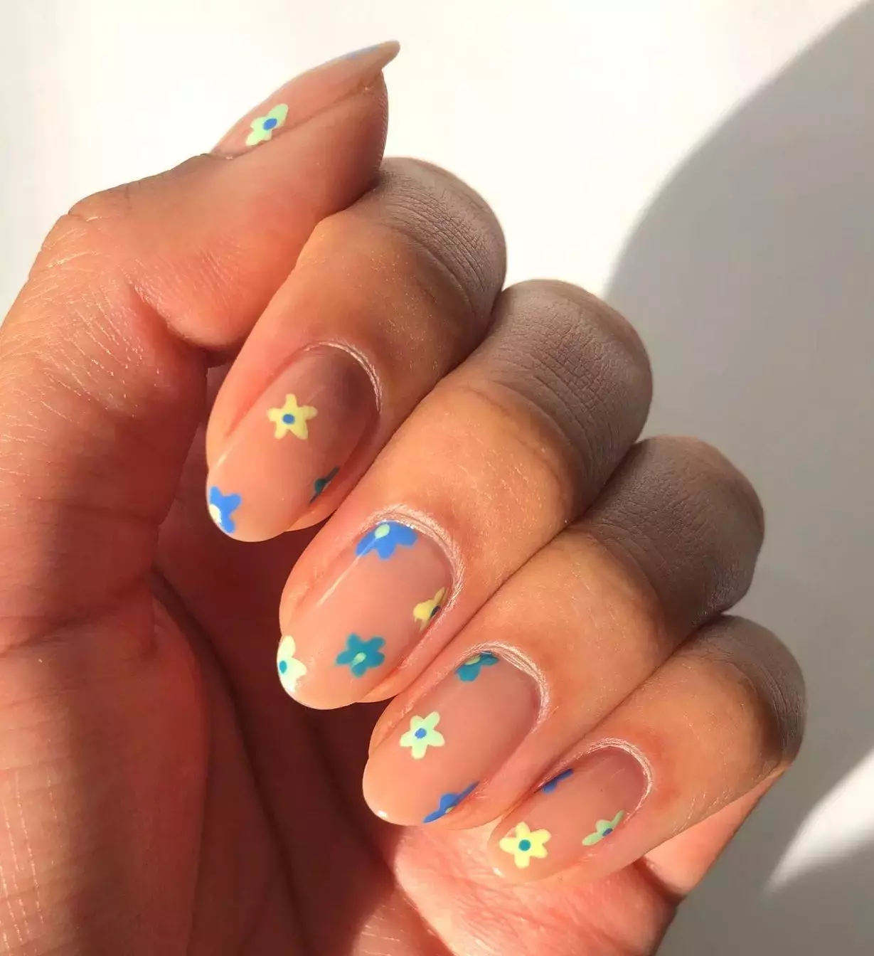 This Floral Aquarius Nail Art