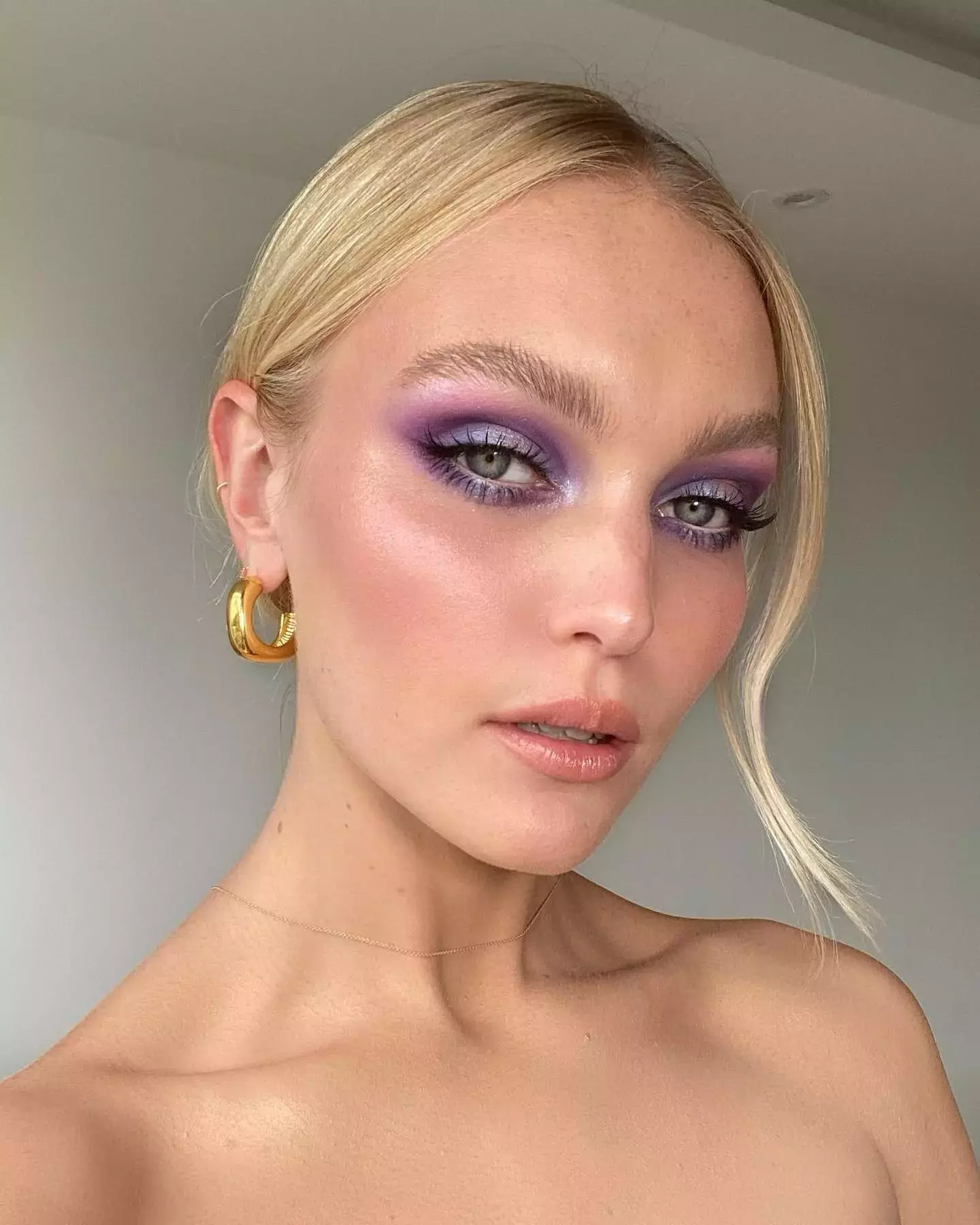 This Purple Eyeshadow Trend