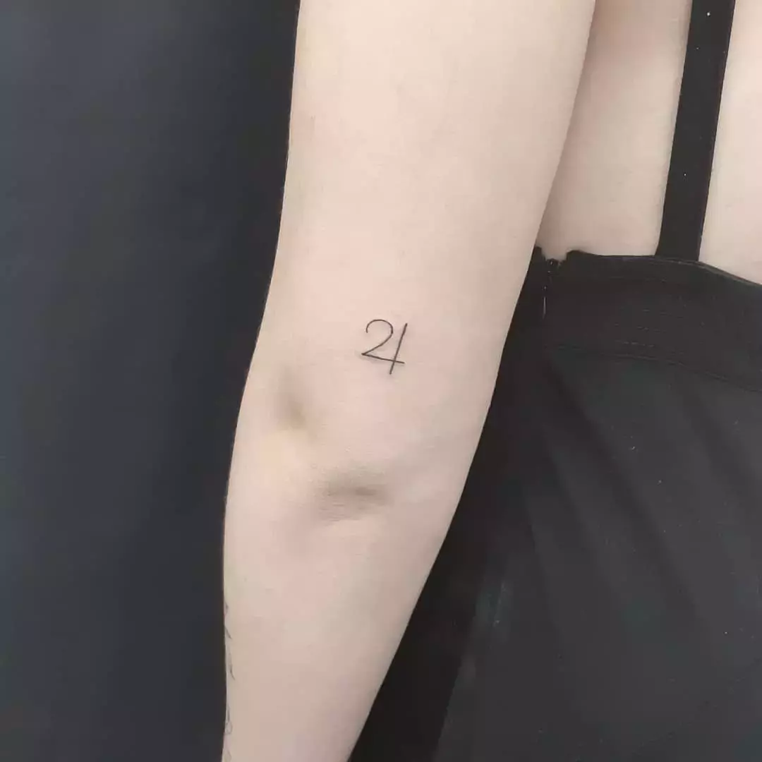 This Symbol Of Jupiter Sagittarius Tattoo