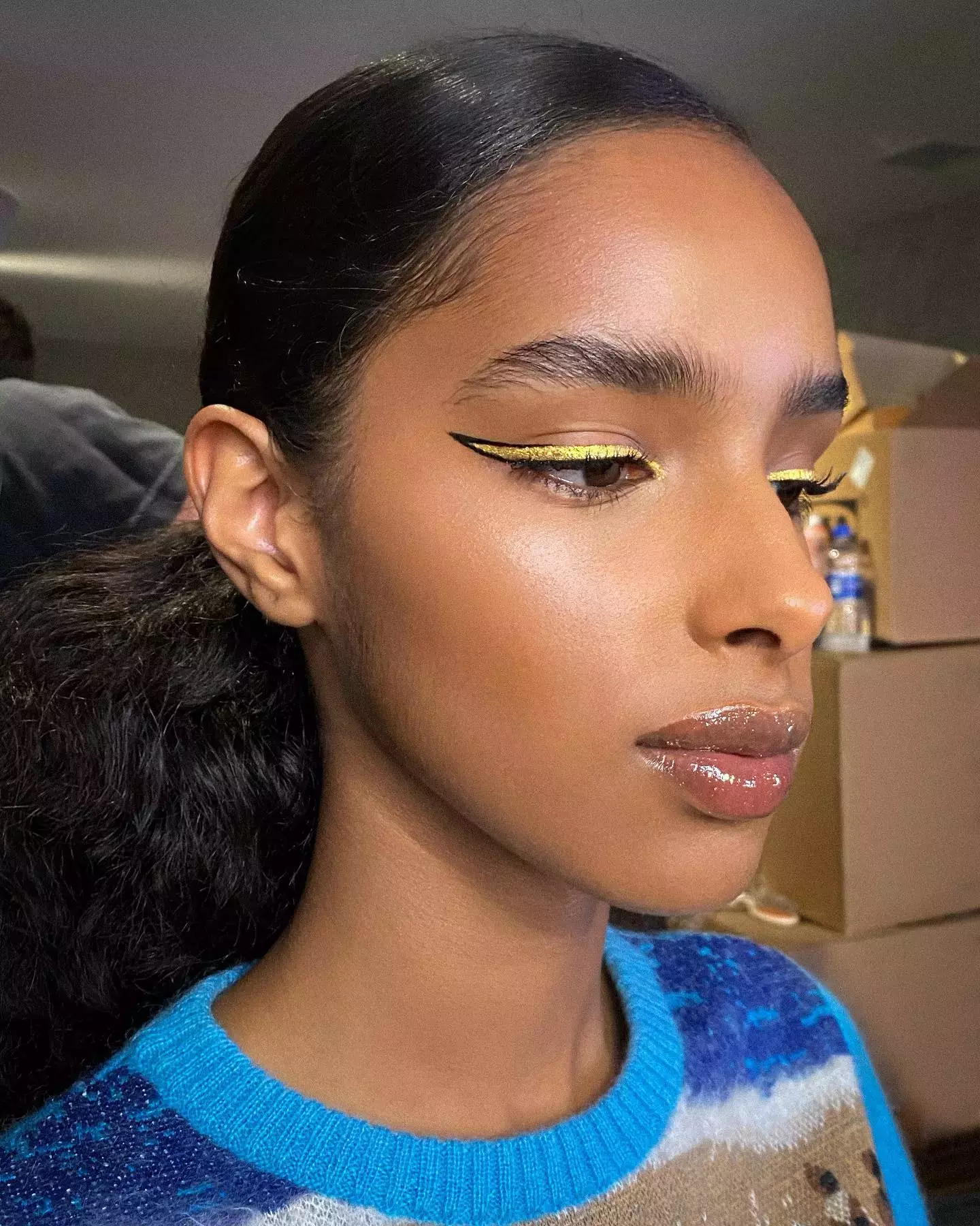 This Two Toned Eyeliner Trend For Winter