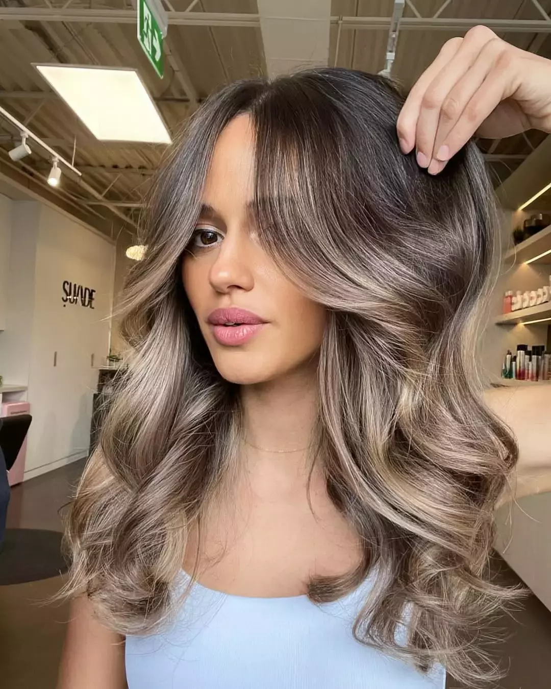 10 Dark Blonde Highlights