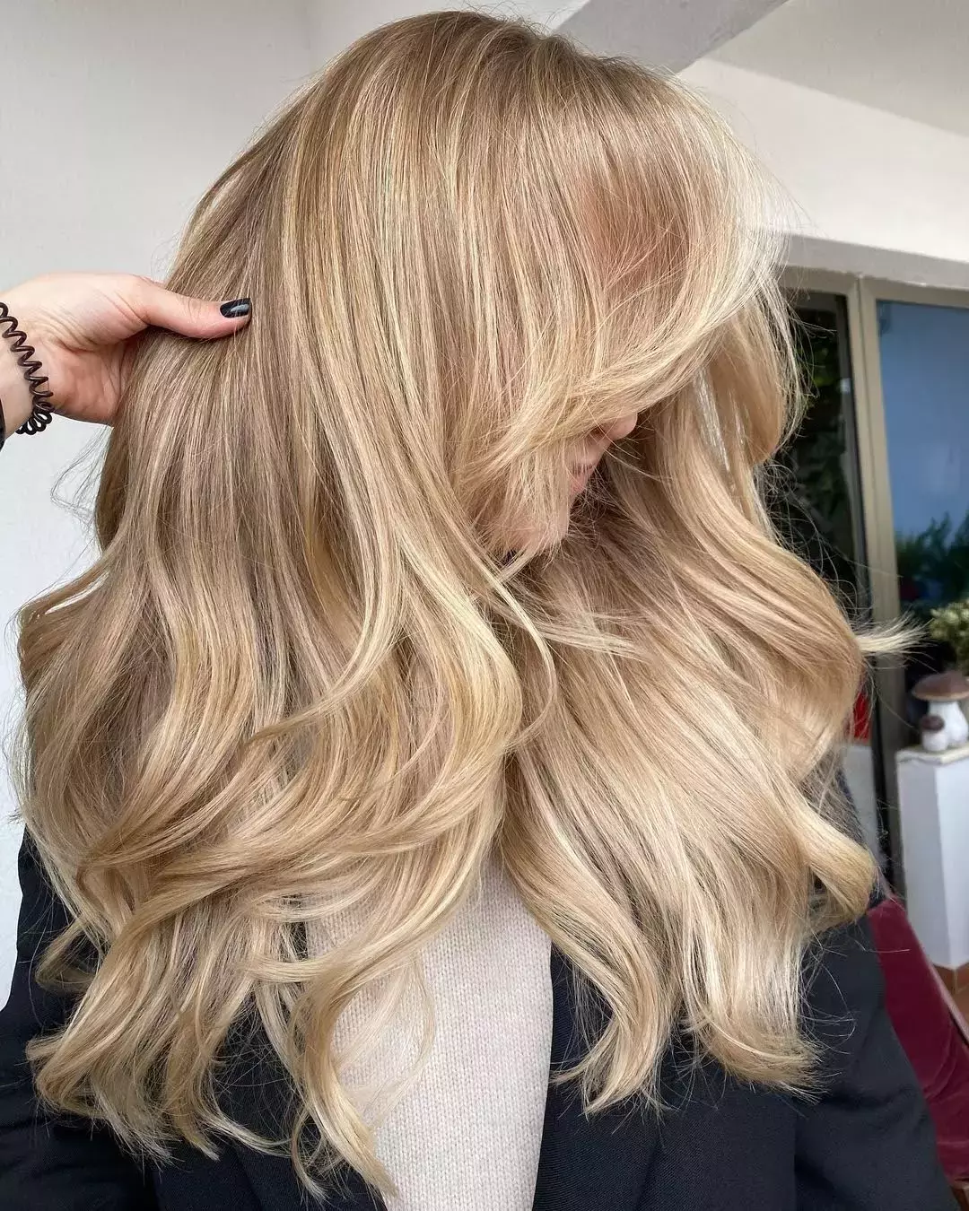 Buttercream Blonde