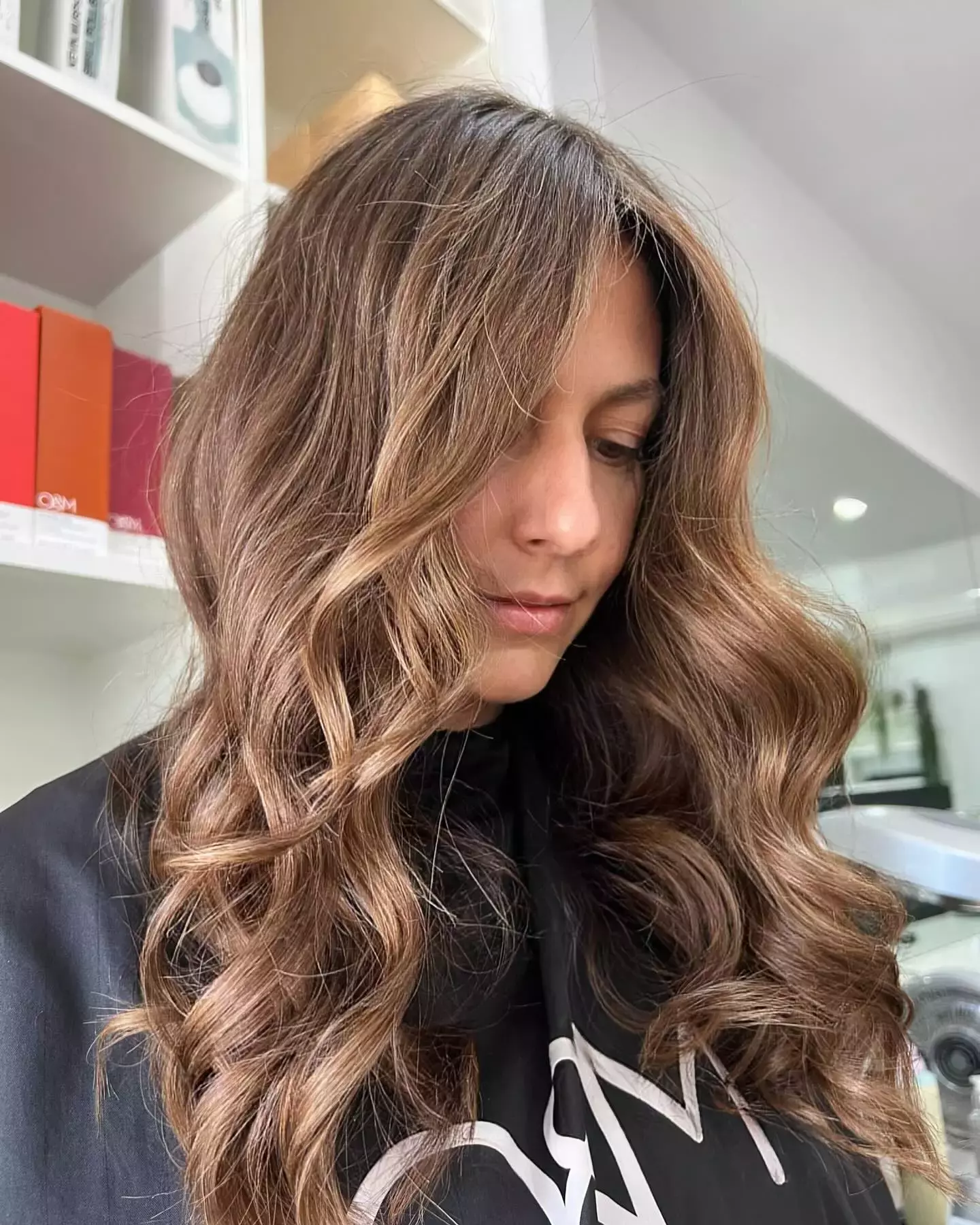 Dimensional Brunette With Subtle Highlights