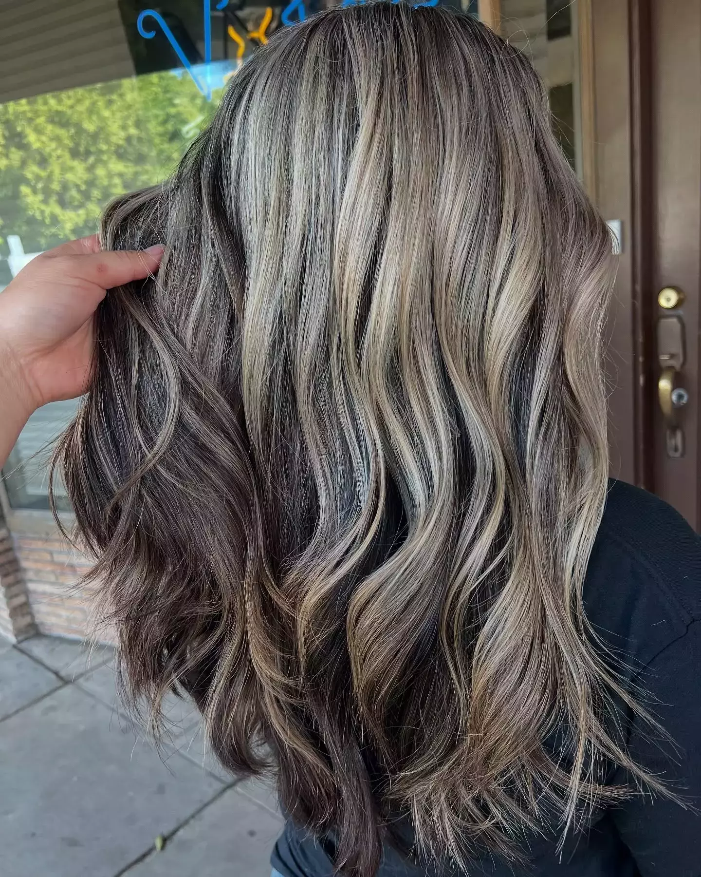 Effortless Silver Layers