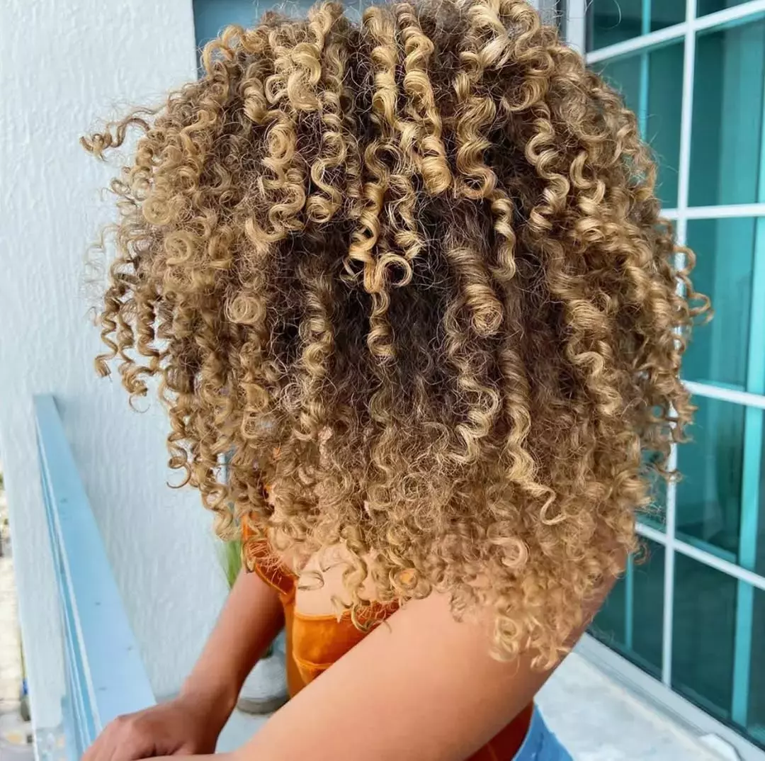 Golden Blonde Highlights