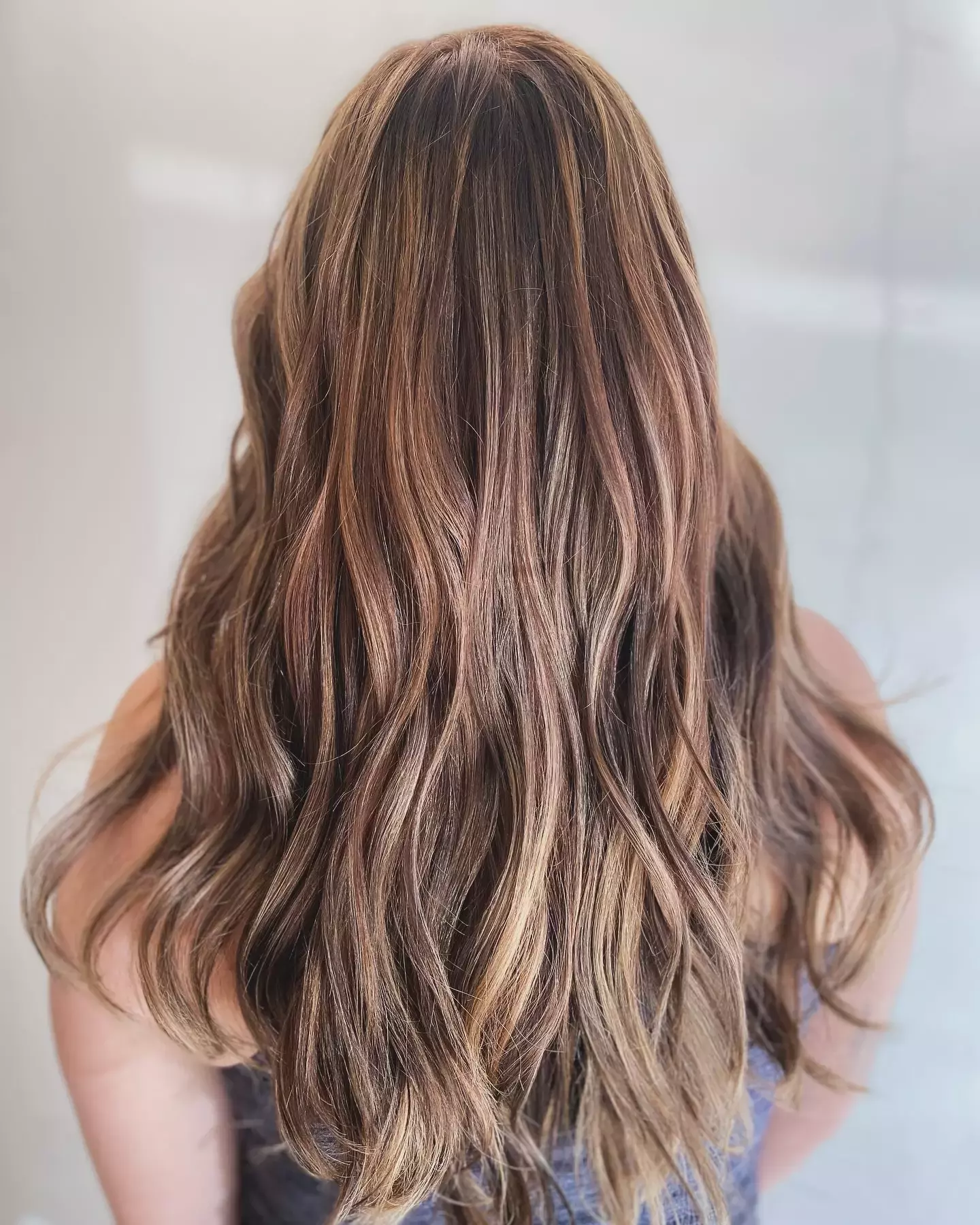 Mocha Hair With Soft Waves