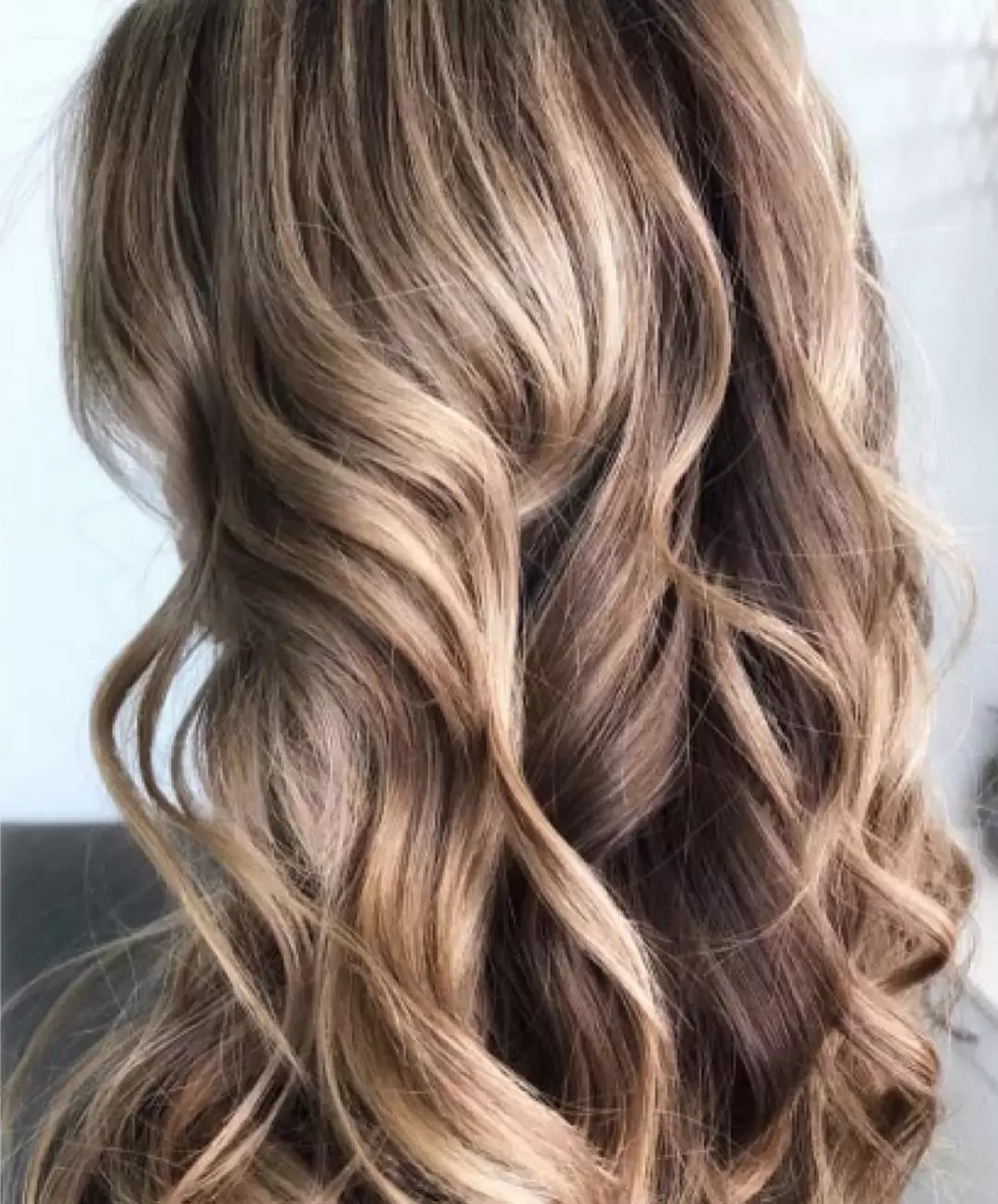 Sandy Brown With Honey Highlights