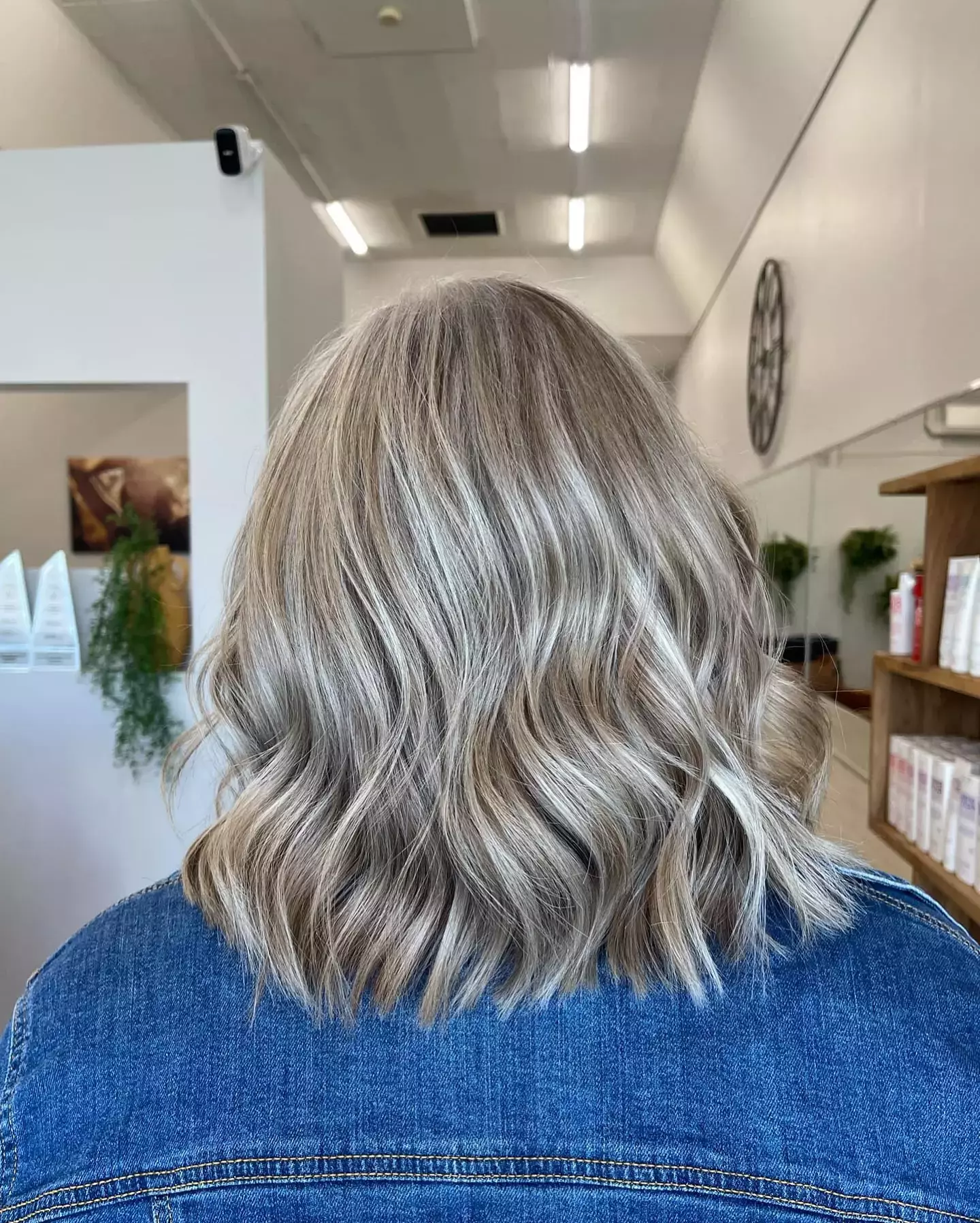 Sleek Blonde Silver Waves