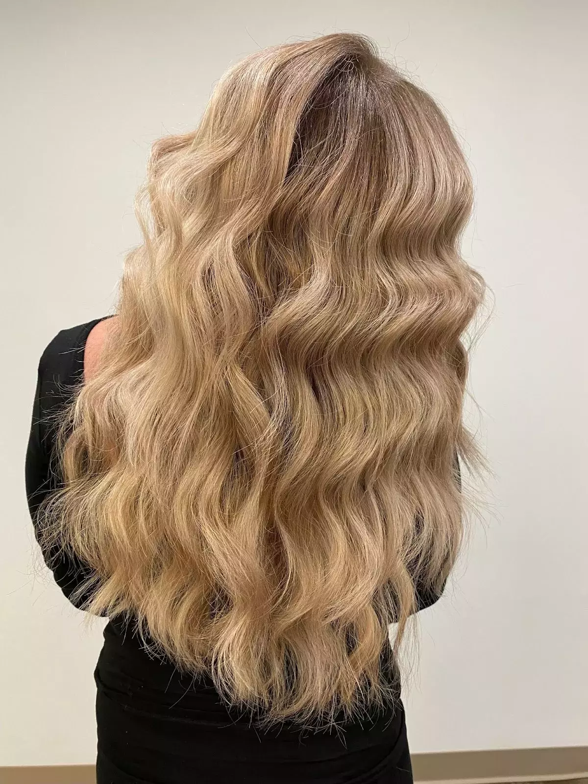 Soft Champagne Blonde